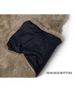 Carstens Home Large White Tail Deer Kids Animal Rug -Western Desert Shop 2000314941 200 P4