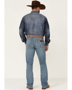 Wrangler Retro Premium Men's Eagleton Light Wash Stretch Slim Bootcut Jeans -Western Desert Shop 2000342288 400 P3