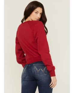 Wrangler Women's Chenille Logo Cropped Sweatshirt -Western Desert Shop 2000358085 600 P4