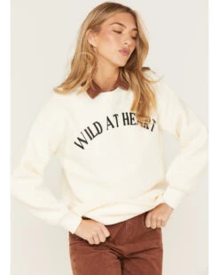 Cleo + Wolf Women's Wild At Heart Graphic Sweatshirt -Western Desert Shop 2000374824 103 P3