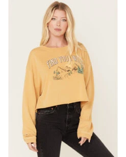 Cleo + Wolf Women's Find Your Wild Graphic Cropped Sweatshirt -Western Desert Shop 2000380775 103 P3