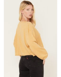 Cleo + Wolf Women's Find Your Wild Graphic Cropped Sweatshirt -Western Desert Shop 2000380775 103 P4