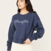 Wrangler Retro Women's Logo Graphic Sweatshirt -Western Desert Shop 2000382595 410 P1